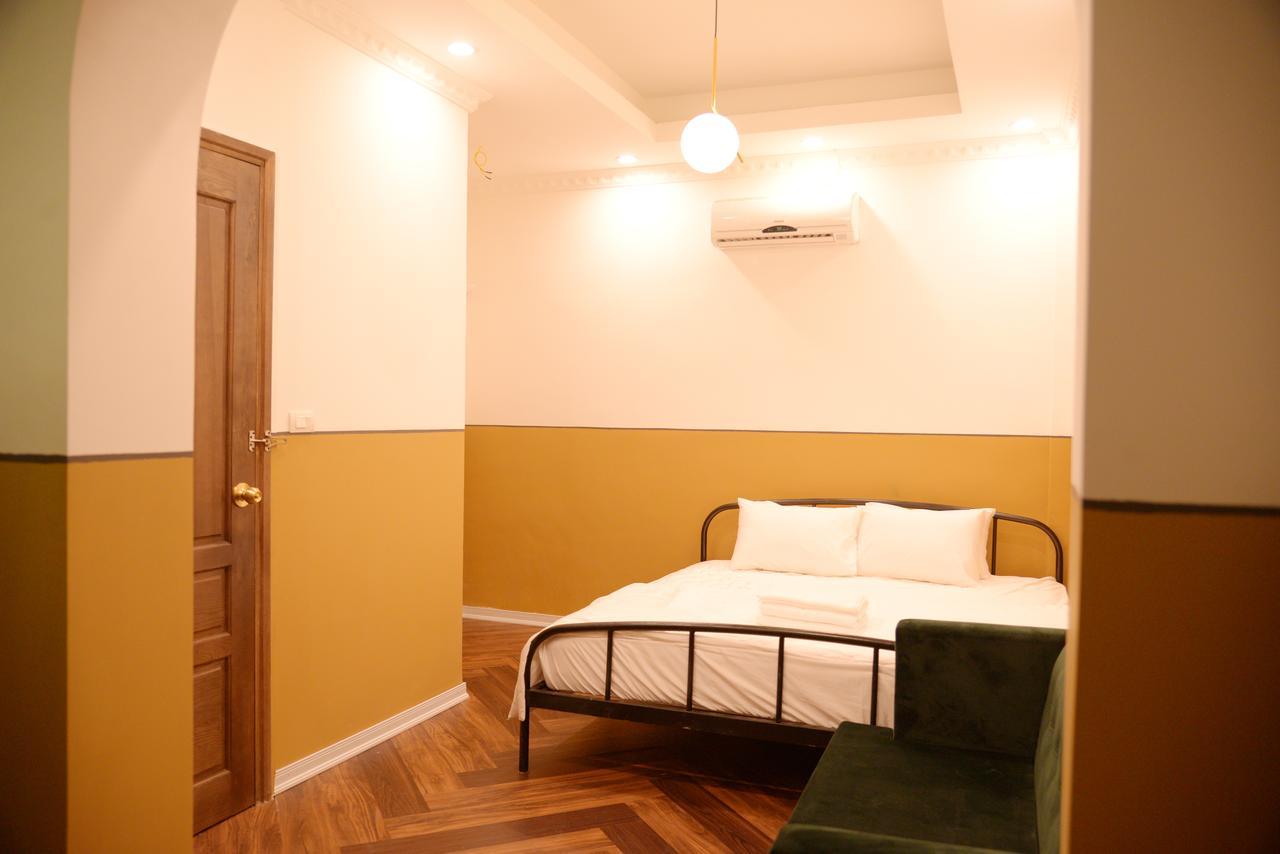 Chloe & Leo Boutique Homestay Hanoi Exterior foto